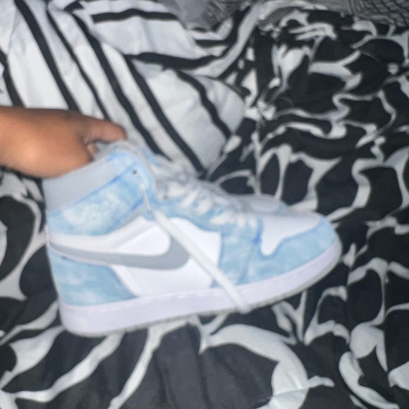 Retro 1 - Picture 5 of 6